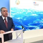 Эмомалӣ Раҳмон: Тоҷикистон пешсаф дар ҳифзи пиряхҳо ва мубориза бо тағйирёбии иқлим аст